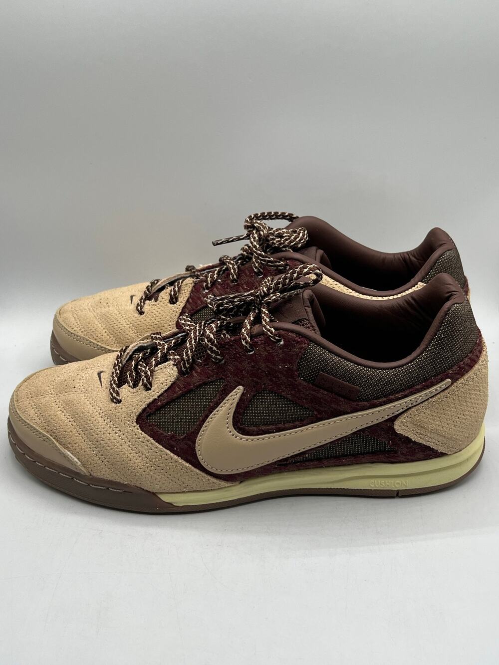Nike Gato ‘Light Chocolate' size 7.5 mens